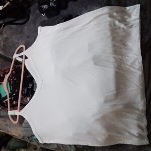Torrid white tank
